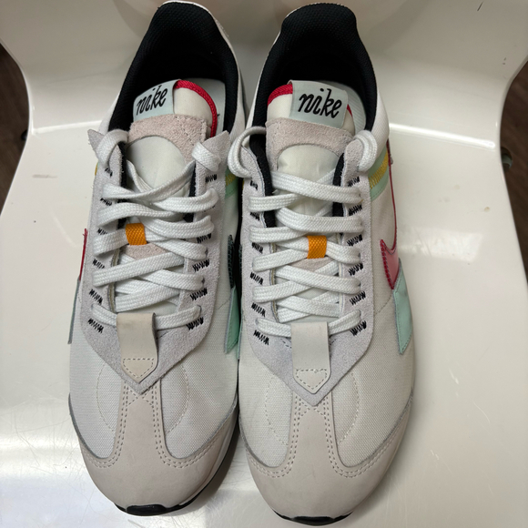 Nike Air max pre-day white mint fosm university red size 10.5 - Picture 2 of 10